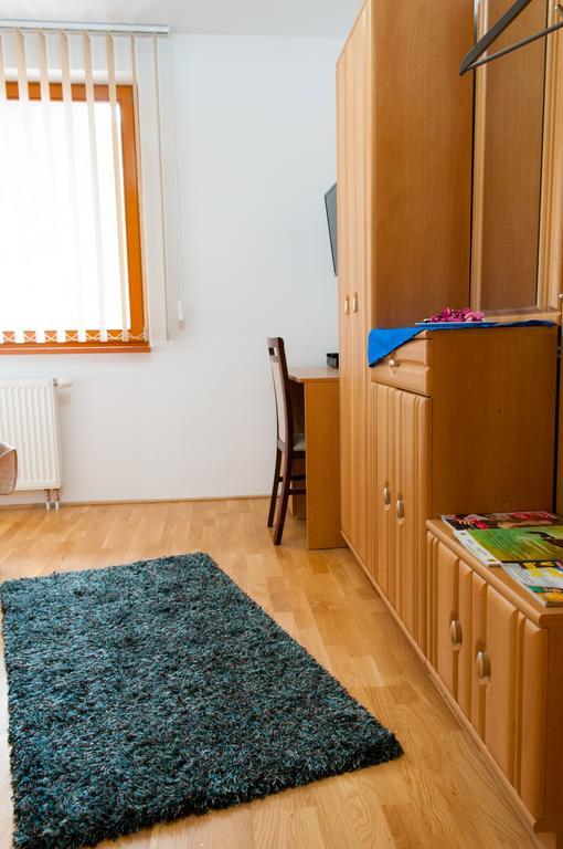 Penzion Pod Brezinou Trenčín 외부 사진